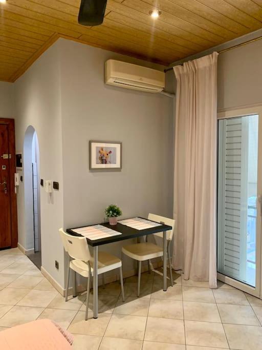 Beautiful Apartment Athens Keramikos Exterior foto